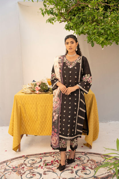 3 Piece - Embroidered Lawn Suit