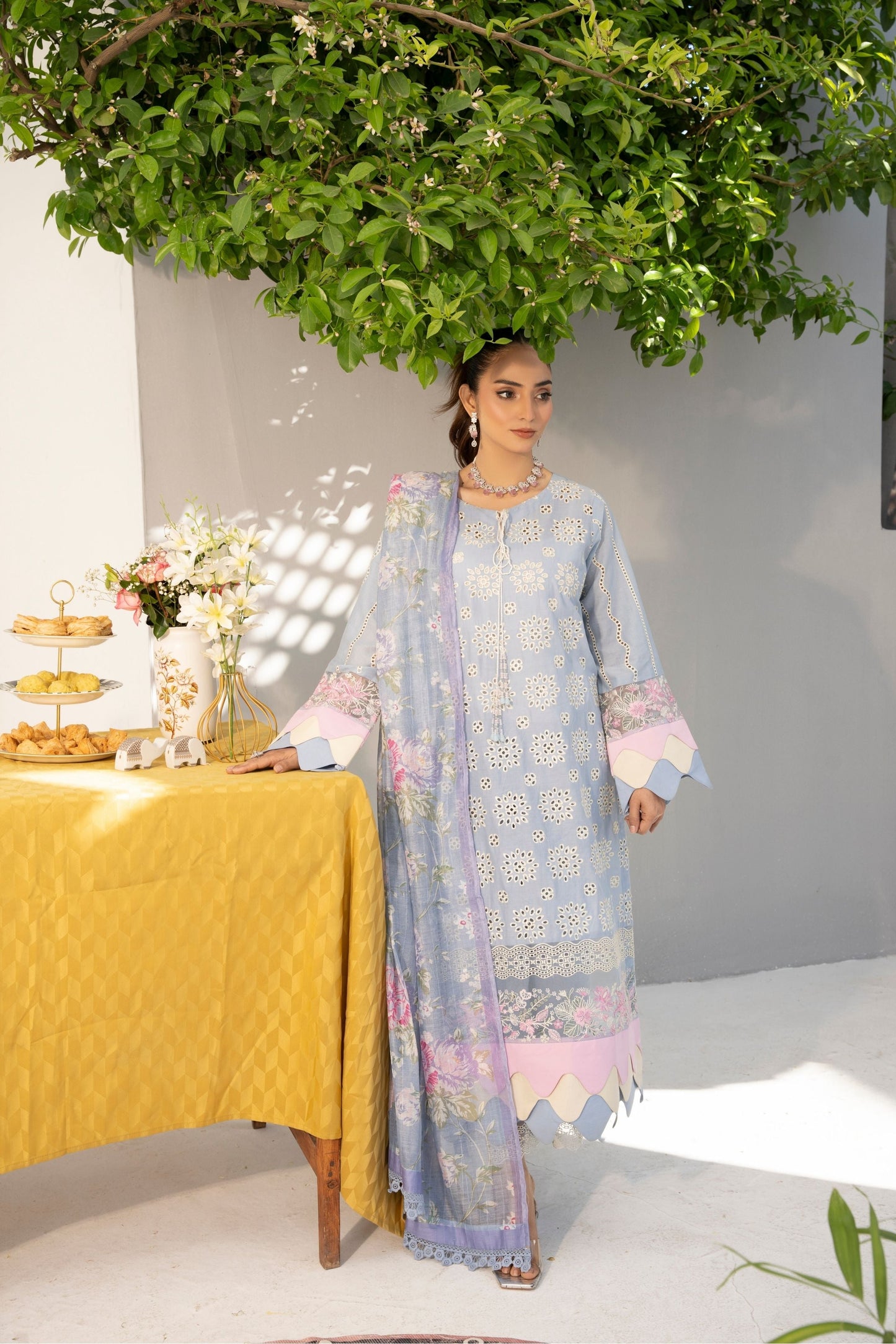 3 Piece - Embroidered Lawn Suit