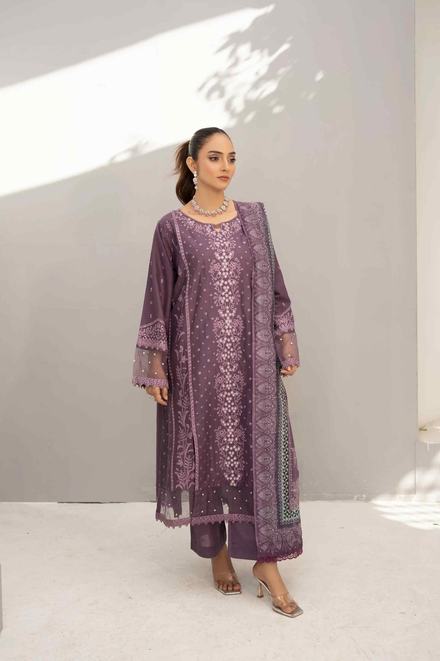 3 Piece - Embroidered Lawn Suit