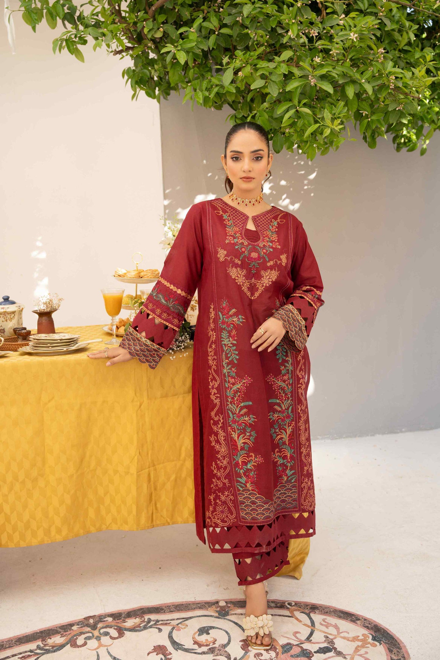 3 Piece - Embroidered Lawn Suit